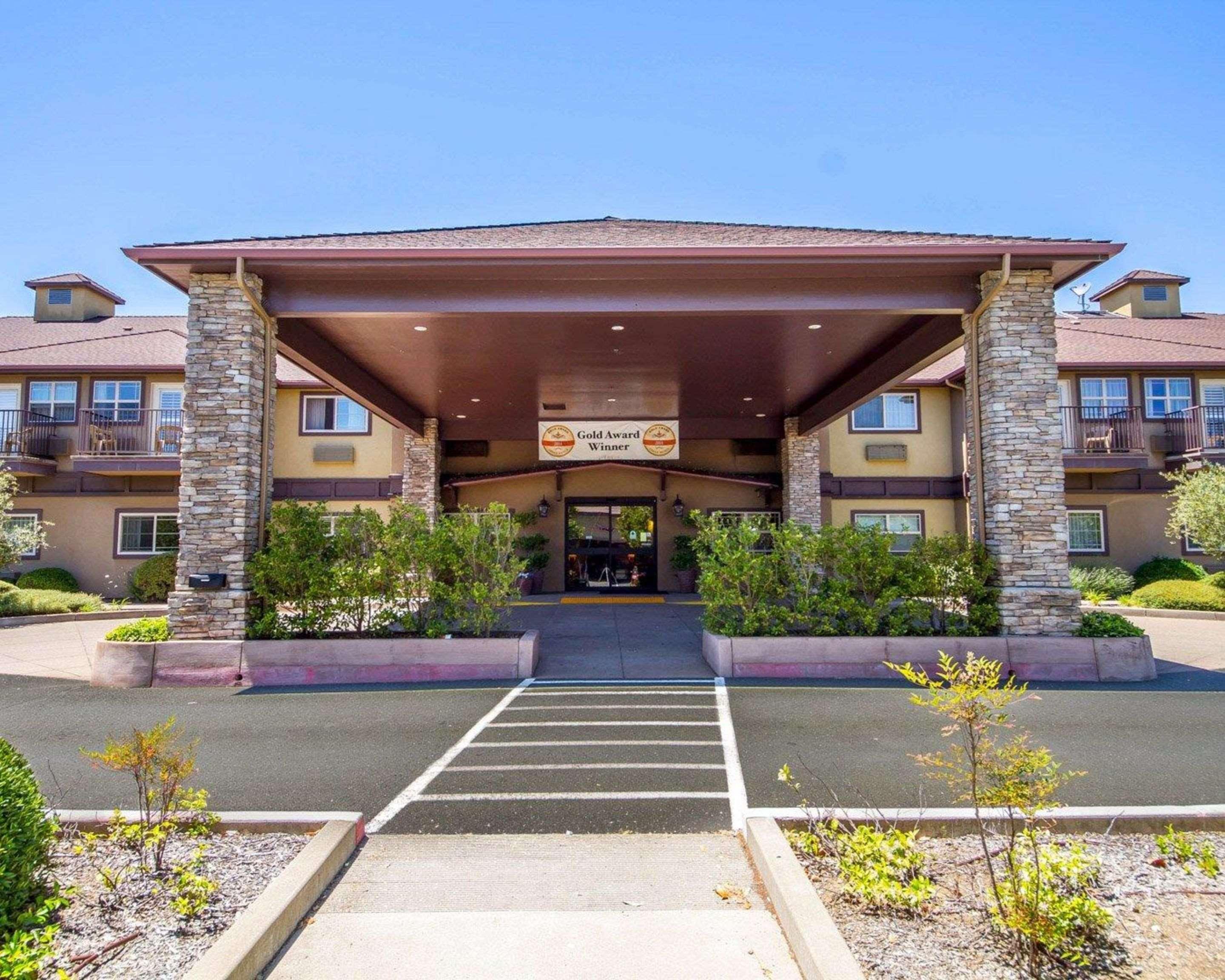 Comfort Inn & Suites Ukiah Mendocino County Εξωτερικό φωτογραφία