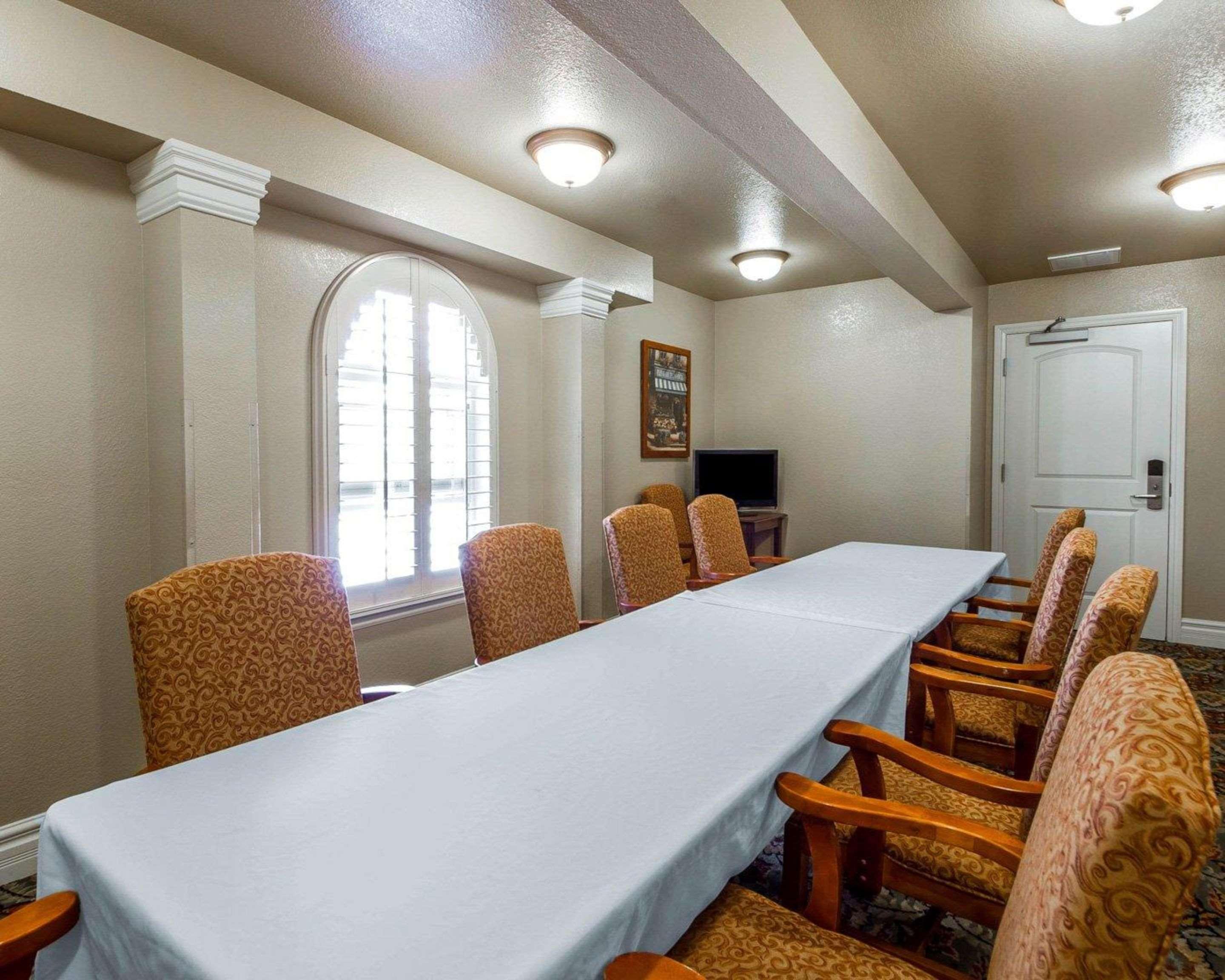 Comfort Inn & Suites Ukiah Mendocino County Εξωτερικό φωτογραφία