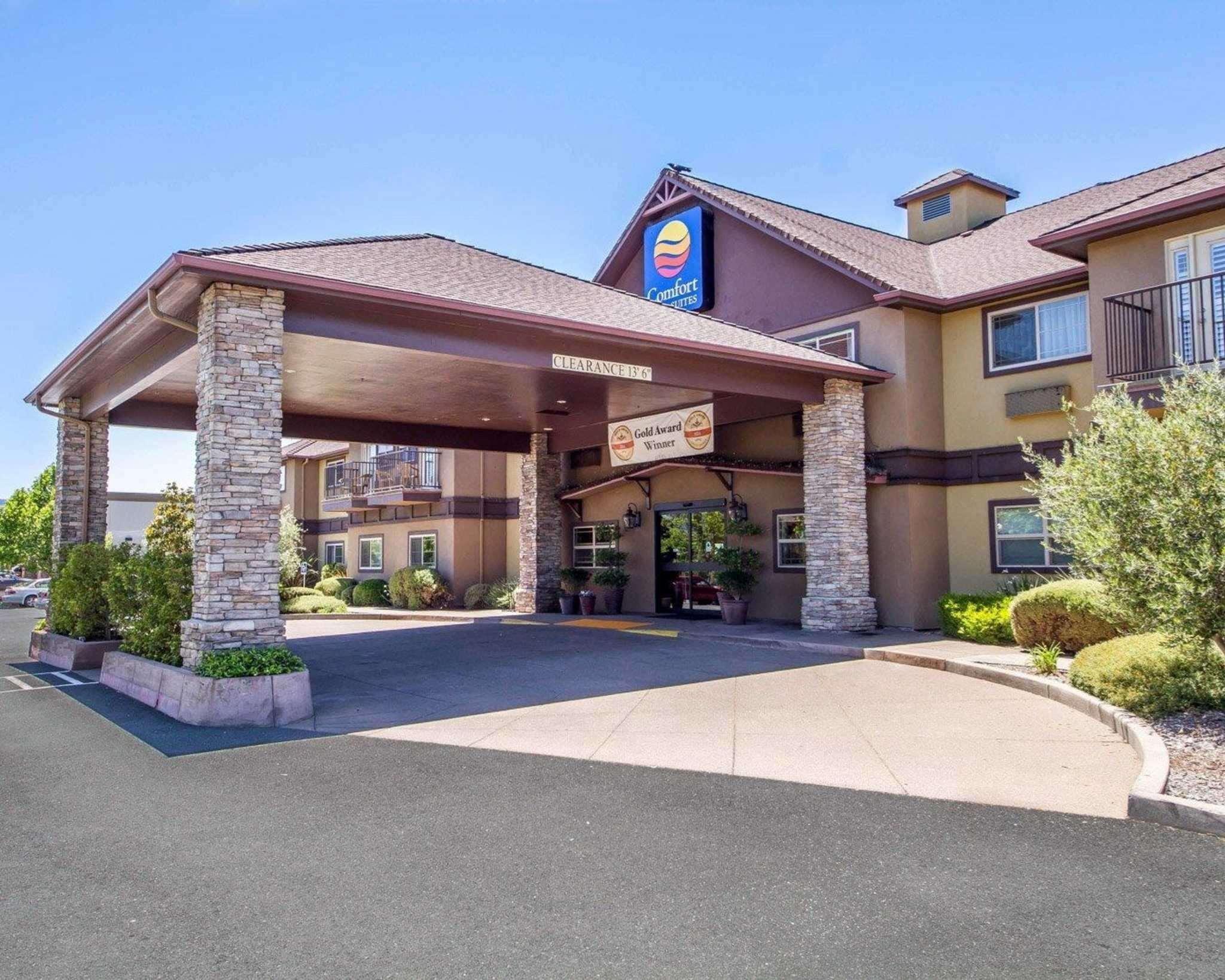 Comfort Inn & Suites Ukiah Mendocino County Εξωτερικό φωτογραφία