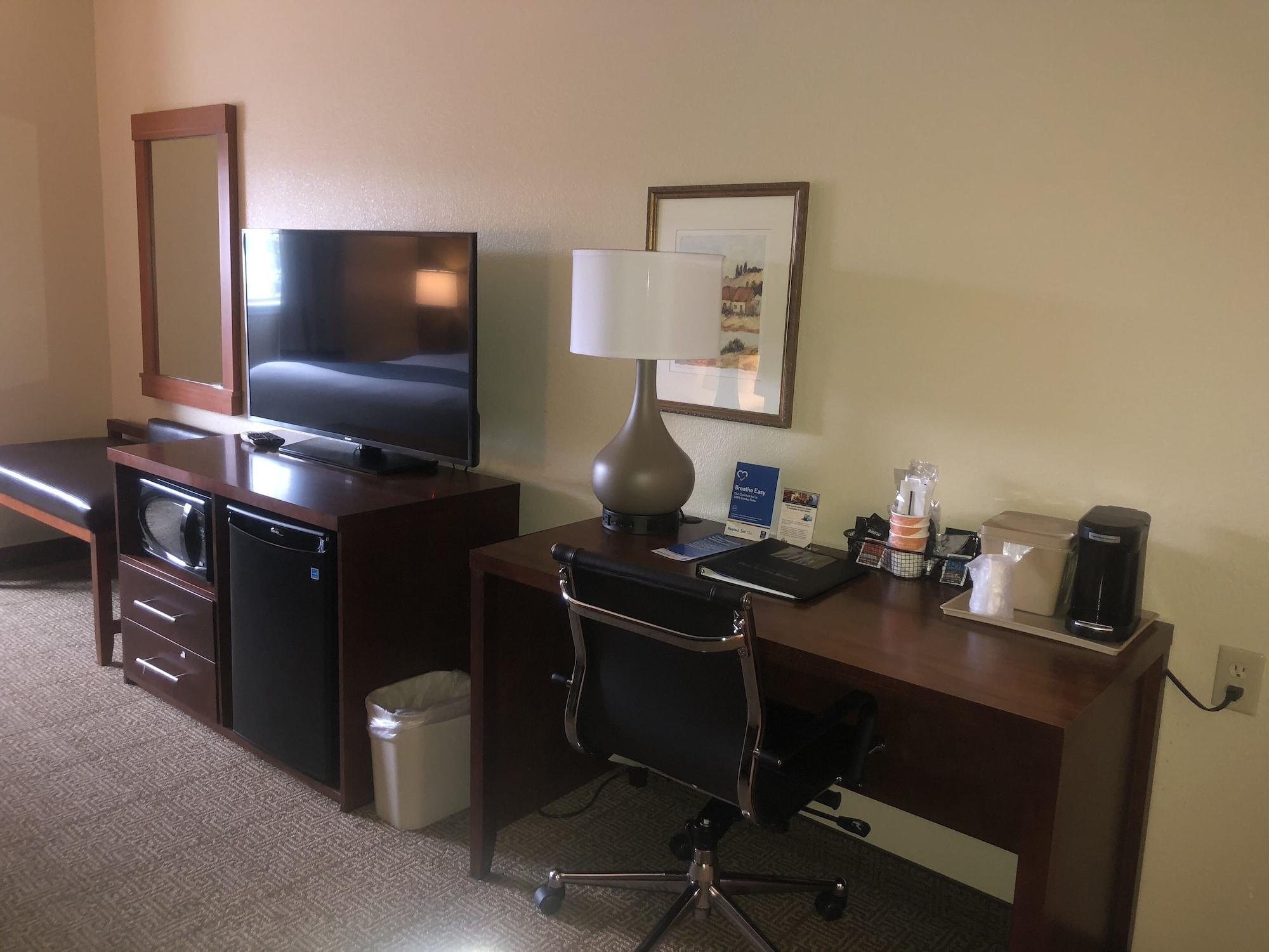 Comfort Inn & Suites Ukiah Mendocino County Εξωτερικό φωτογραφία