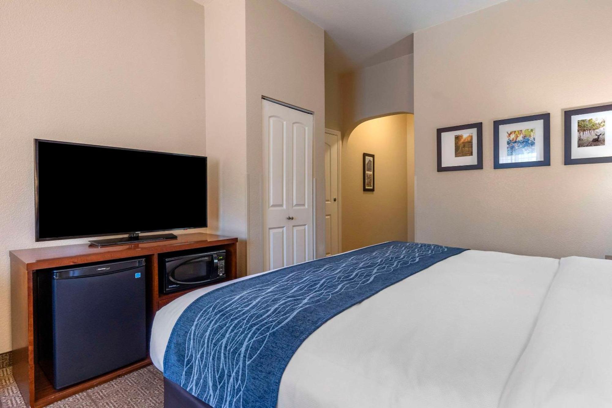Comfort Inn & Suites Ukiah Mendocino County Εξωτερικό φωτογραφία
