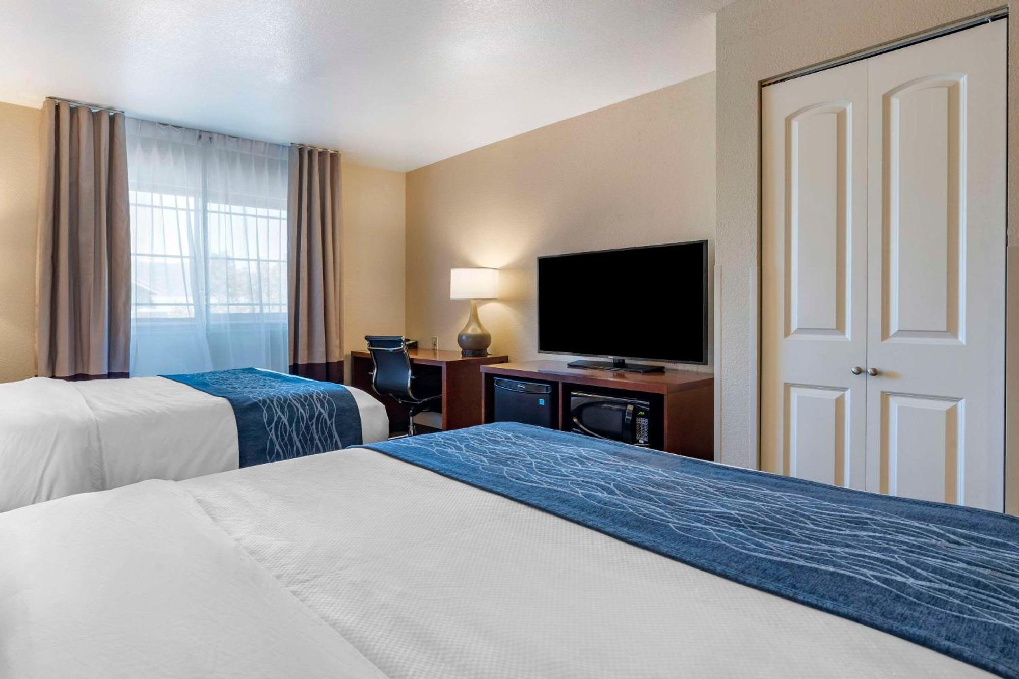 Comfort Inn & Suites Ukiah Mendocino County Εξωτερικό φωτογραφία